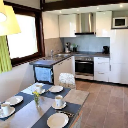 öfingen 02 Apartment *